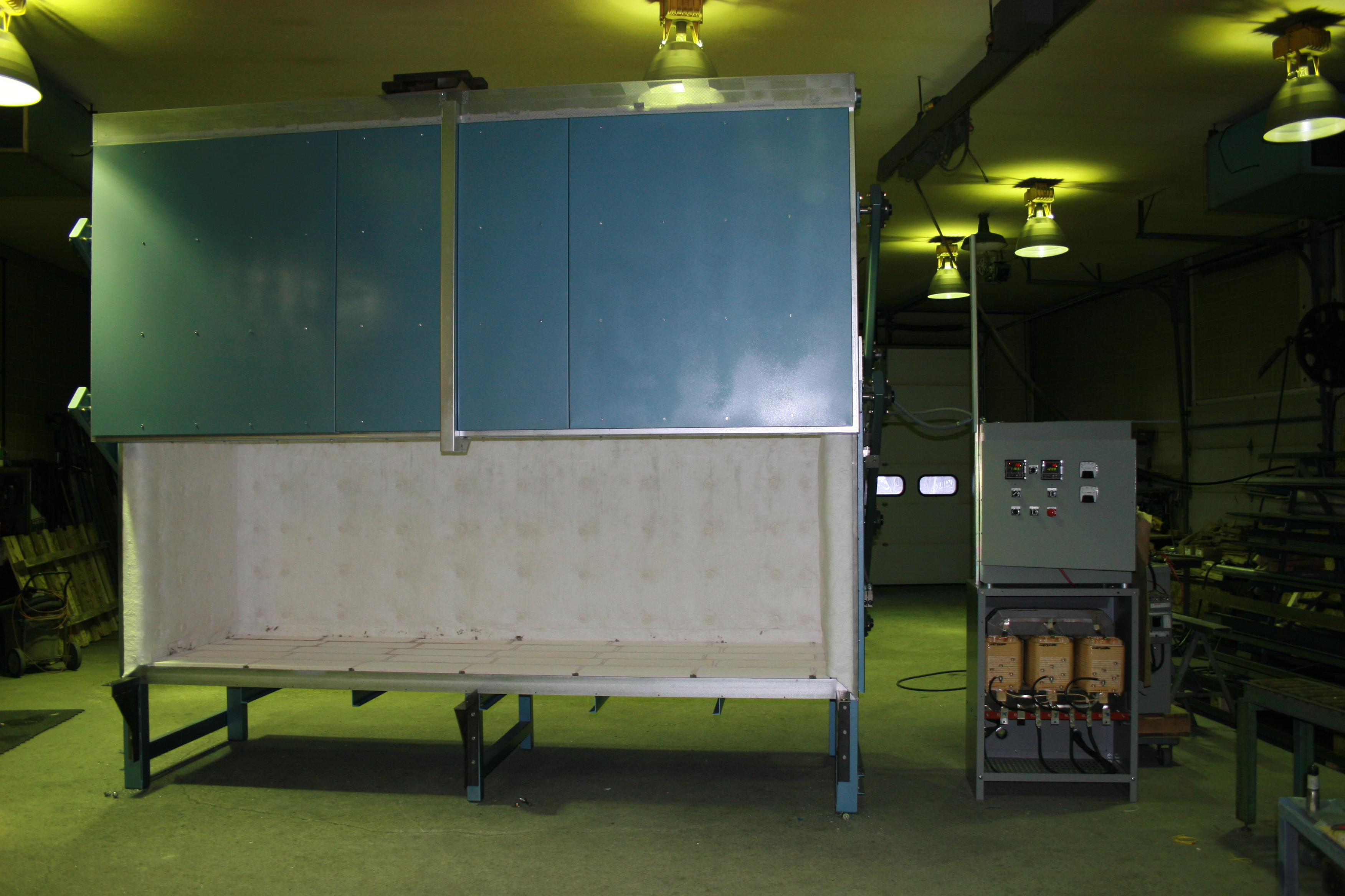 Model 255K with vertical opening door